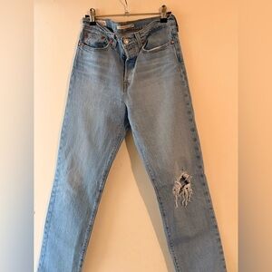 Levi’s Wedgie Straight Leg Jeans